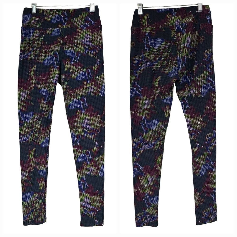 LuLaRoe One Size Legging Cross Stitch Needlepoint Floral Navy Blue Stretch Pants - Picture 3 of 8